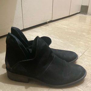 Steve Madden short boot